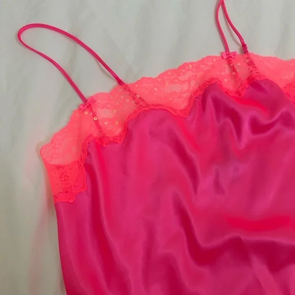 Victoria Secret PJ Set - Picture 2 of 2